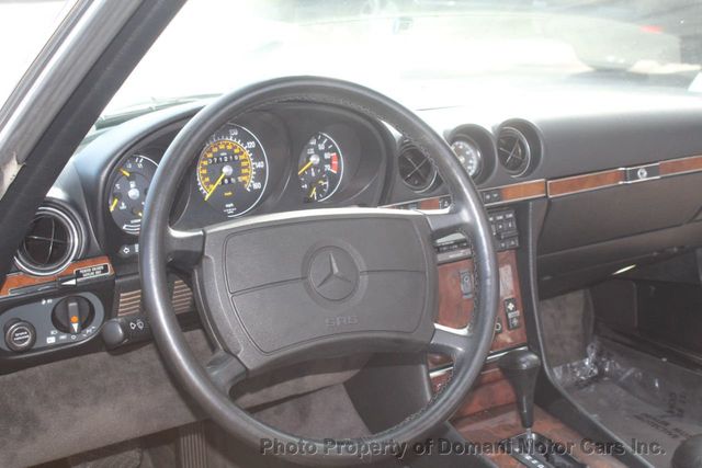 1986 Mercedes-Benz 560 HARDTOP INCLUDED ,FACTORY BOOKS AND 3 KEYS - 21741155 - 75