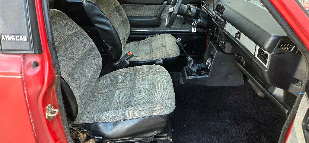 1986 Nissan Pickup 4x4 California Clean RARE 5 Speed Manual 615-300-6004 - 22926476 - 15