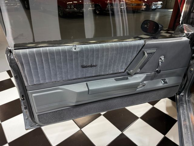 1986 Oldsmobile Cutlass COLD AC - 38K MILES - RIDES EXCELLENT! - 23071256 - 94