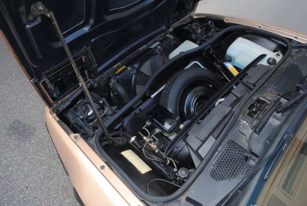 1986 Pontiac Fiero GT - 22006302 - 29