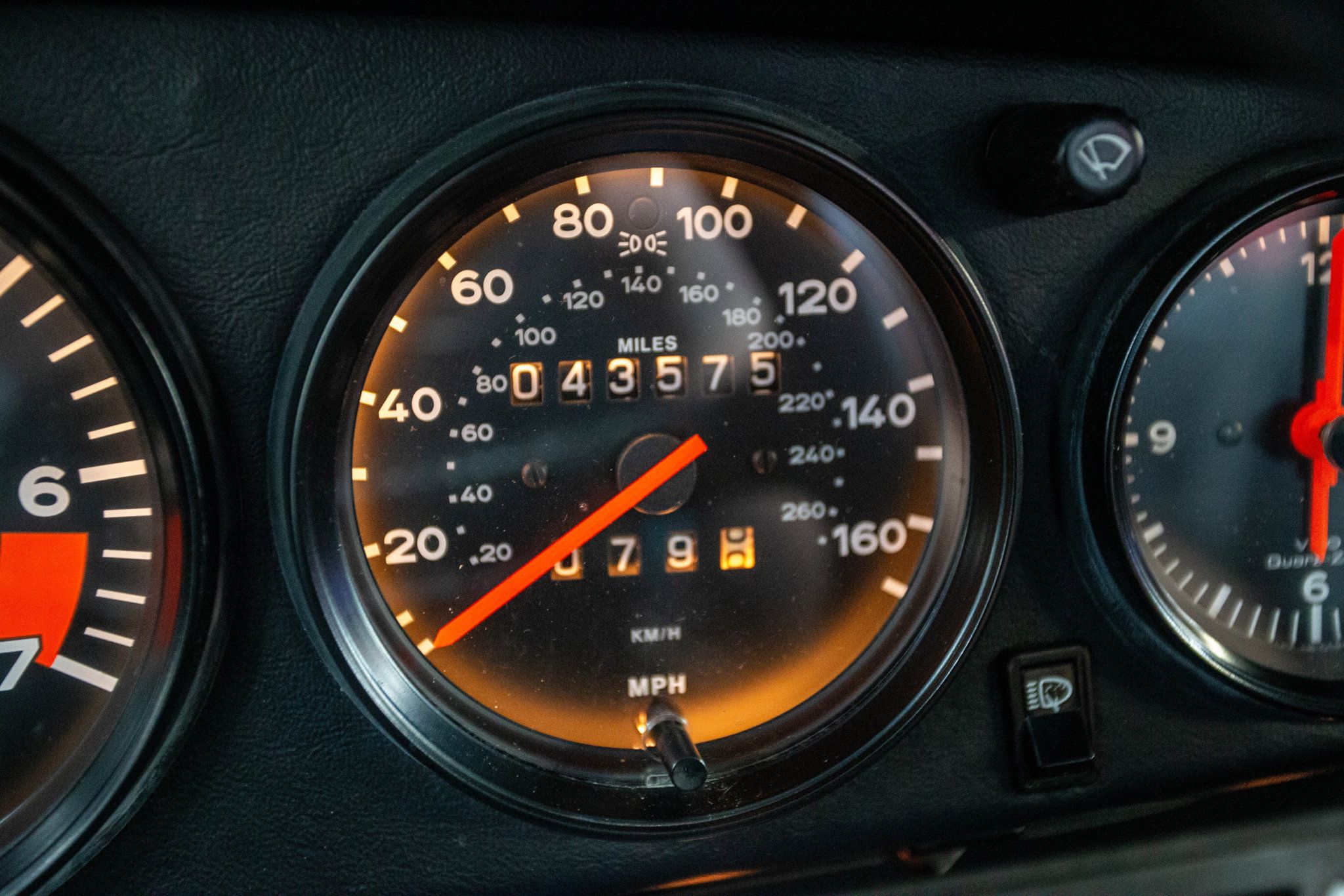 1986 Porsche 911 Coupe photo 6