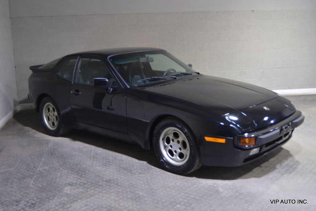 1986 Porsche 944  - 22866317 | Video 1