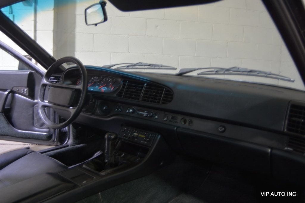 1986 Porsche 944 2D Coupe - 22866317 - 11