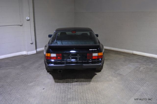 1986 Porsche 944 2D Coupe - 22866317 - 21