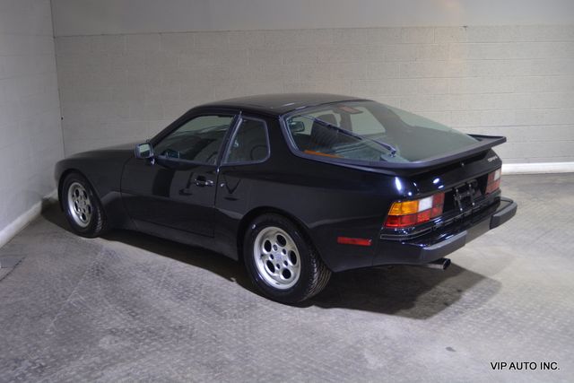 1986 Porsche 944 2D Coupe - 22866317 - 2