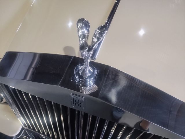 1986 Rolls-Royce Corniche Corniche II Mulliner Park Ward 1 Owner - 22878670 - 36