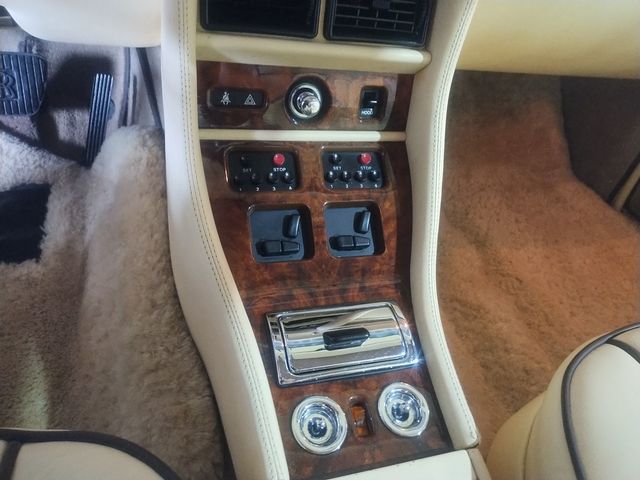 1986 Rolls-Royce Corniche Corniche II Mulliner Park Ward 1 Owner - 22878670 - 54