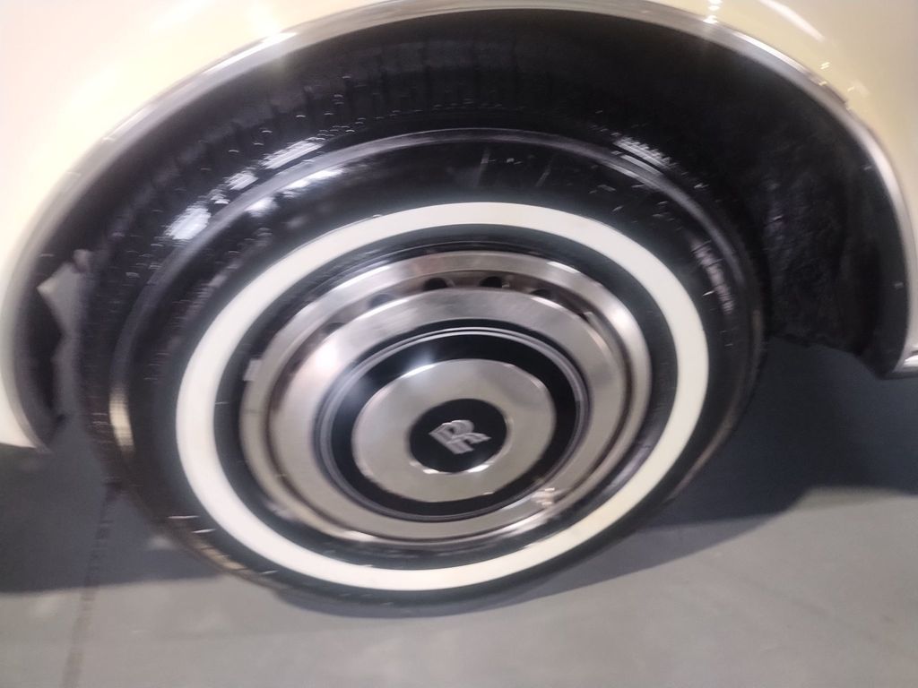 1986 Rolls-Royce Corniche Corniche II Mulliner Park Ward 1 Owner - 22878670 - 72