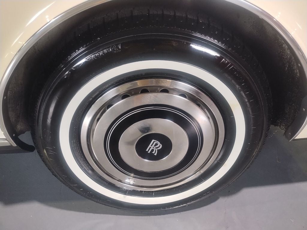 1986 Rolls-Royce Corniche Corniche II Mulliner Park Ward 1 Owner - 22878670 - 73