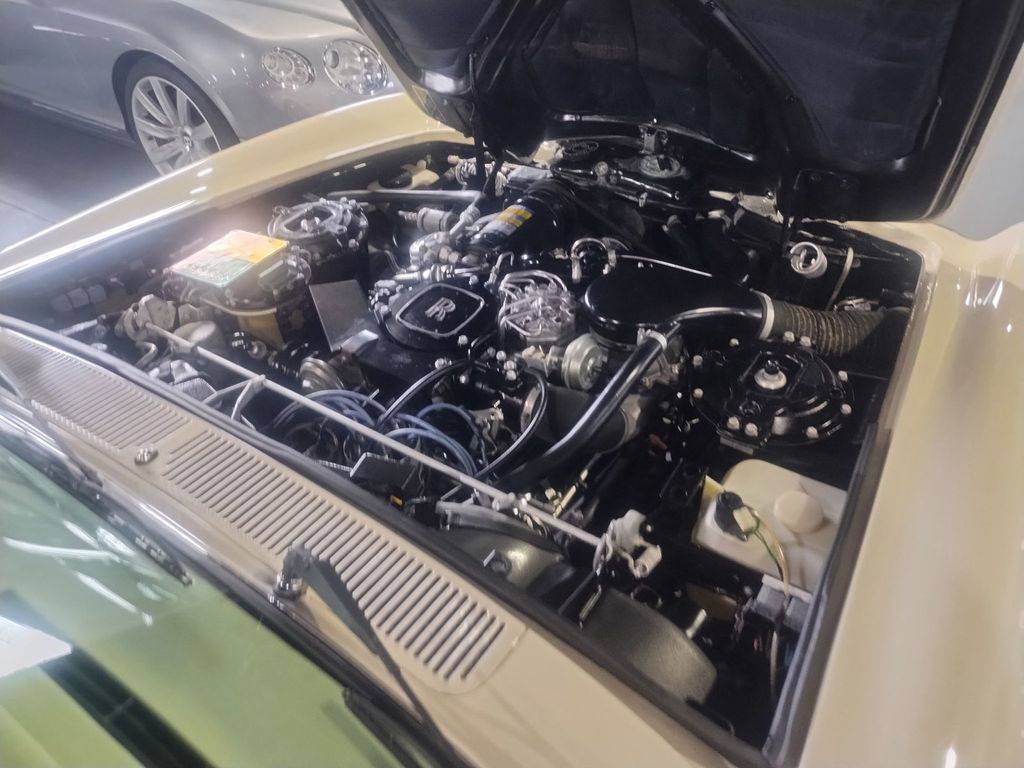 1986 Rolls-Royce Corniche Corniche II Mulliner Park Ward 1 Owner - 22878670 - 77