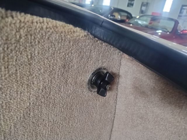 1986 Rolls-Royce Corniche Corniche II Mulliner Park Ward 1 Owner - 22878670 - 87