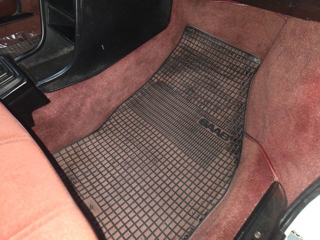 1986 Saab 900 S 2dr Hatchback - 22939815 - 77