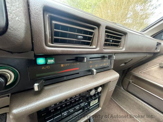 1986 Toyota Corolla 5spd Manual Transmission - 22333471 - 18