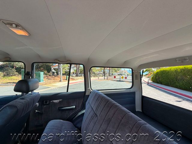 1986 Toyota Land Cruiser FJ60  - 23031229 - 30