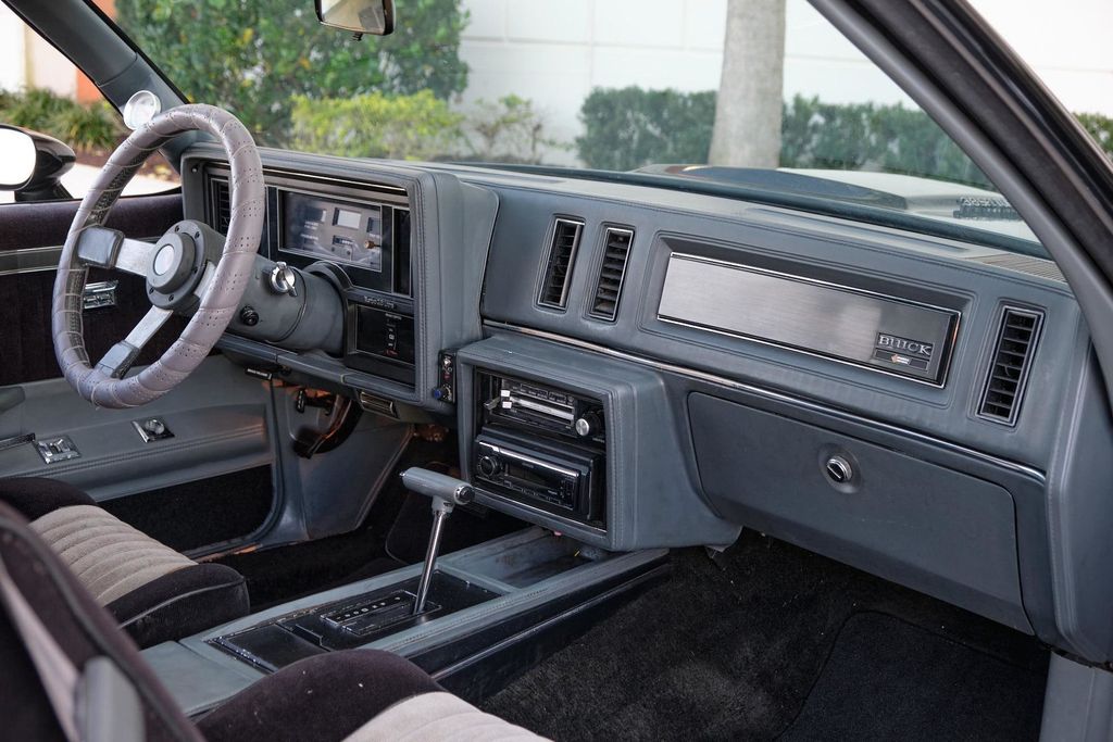 1987 Buick Regal Base Trim - 22268804 - 12