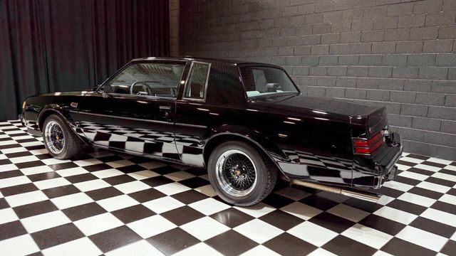 1987 Buick Regal Grand National Turbo 2dr Coupe - 22933187 - 15