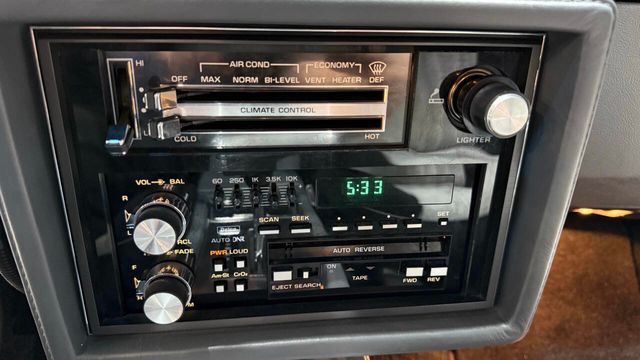 1987 Buick Regal Grand National Turbo 2dr Coupe - 22933187 - 98