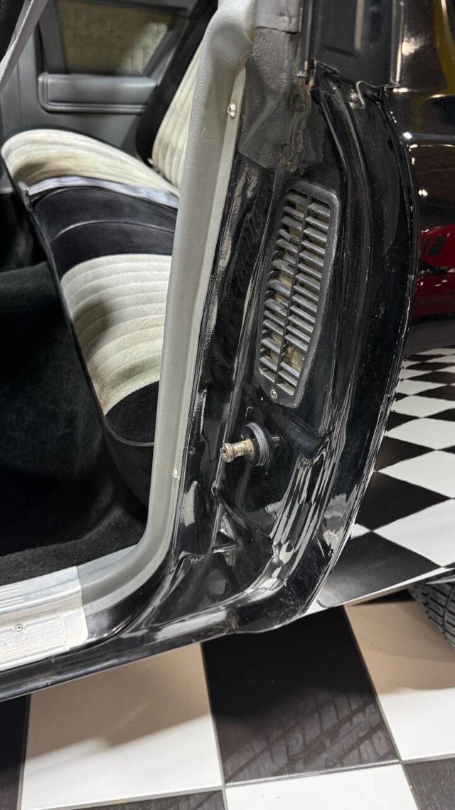 1987 Buick Regal Grand National Turbo 2dr Coupe - 22956370 - 31