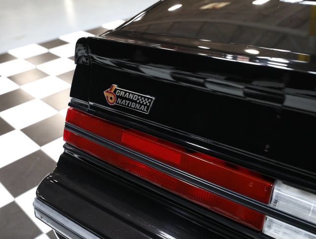 1987 Buick Regal Grand National Turbo 2dr Coupe - 22991738 - 24