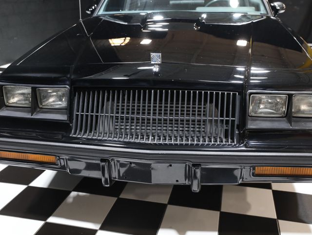 1987 Buick Regal Turbo T - Low miles - Clean Carfax - 23026141 - 10