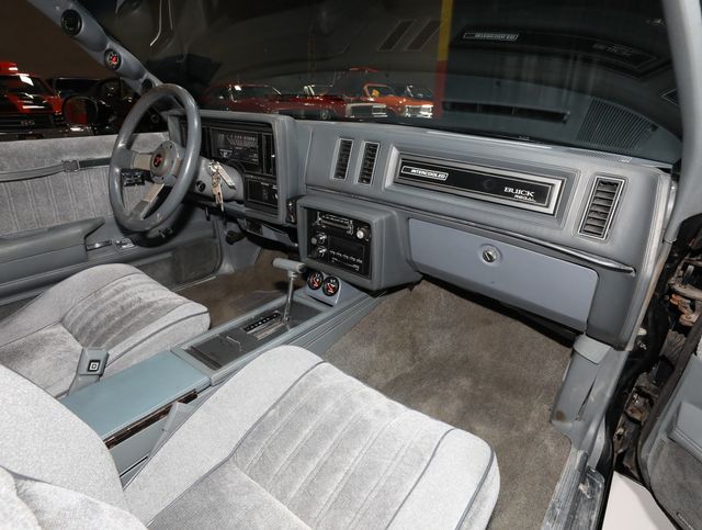 1987 Buick Regal Turbo T - Low miles - Clean Carfax - 23026141 - 38