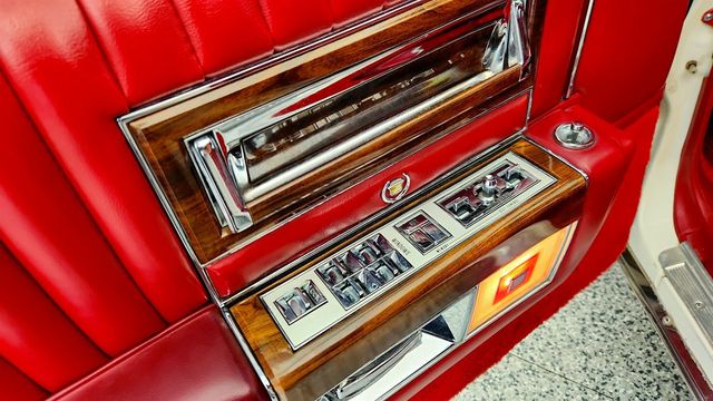 1987 Cadillac Brougham 4dr Sedan with Sunroof, Red Interior & Smartphone Integration - 22971794 - 11