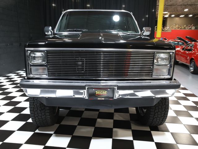 1987 Chevrolet Blazer K5 - LS2 - AC - RESTORED - TOP SHELF - 23017443 - 10