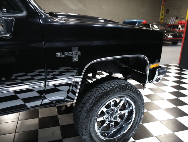 1987 Chevrolet Blazer K5 - LS2 - AC - RESTORED - TOP SHELF - 23017443 - 14