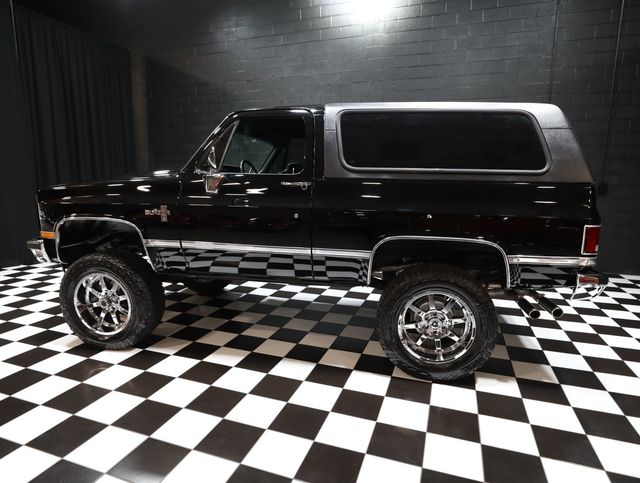 1987 Chevrolet Blazer K5 - LS2 - AC - RESTORED - TOP SHELF - 23017443 - 27