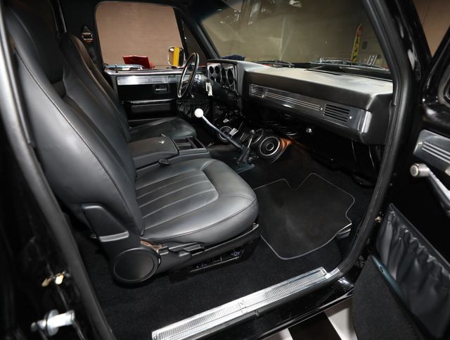 1987 Chevrolet Blazer K5 - LS2 - AC - RESTORED - TOP SHELF - 23017443 - 39