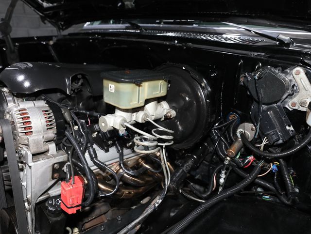 1987 Chevrolet Blazer K5 - LS2 - AC - RESTORED - TOP SHELF - 23017443 - 69
