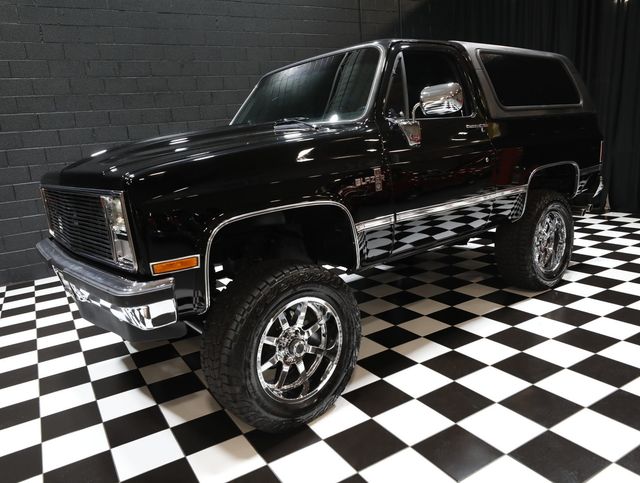 1987 Chevrolet Blazer K5 - LS2 - AC - RESTORED - TOP SHELF - 23017443 - 7