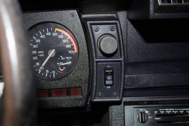 1987 Chevrolet Camaro IROC Z28 -L-98 5.7 LITER - ONLY 2 OWNERS - 22982702 - 36