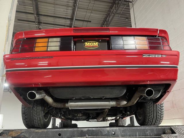 1987 Chevrolet Camaro IROC Z28 -L-98 5.7 LITER - ONLY 2 OWNERS - 22982702 - 56