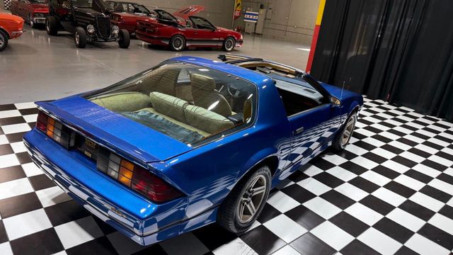 1987 Chevrolet Camaro Z28 2dr Hatchback - 22941966 - 10