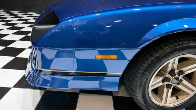 1987 Chevrolet Camaro Z28 2dr Hatchback - 22941966 - 51