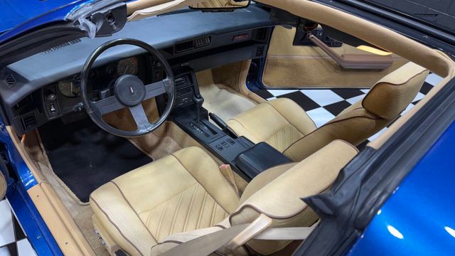 1987 Chevrolet Camaro Z28 2dr Hatchback - 22941966 - 52