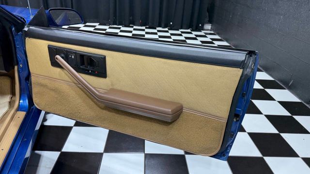 1987 Chevrolet Camaro Z28 2dr Hatchback - 22941966 - 70