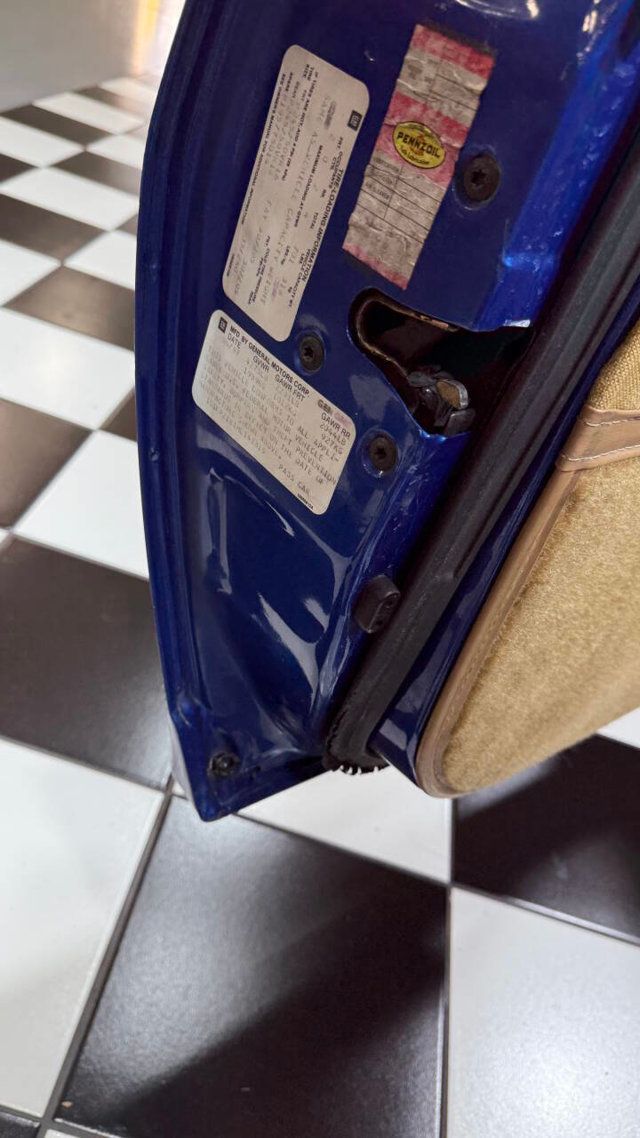 1987 Chevrolet Camaro Z28 2dr Hatchback - 22941966 - 89