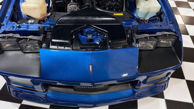 1987 Chevrolet Camaro Z28 2dr Hatchback - 22941966 - 90