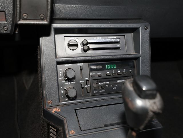 1987 Chevrolet Camaro Z28 2dr Hatchback 1 OWNER - 22974814 - 64