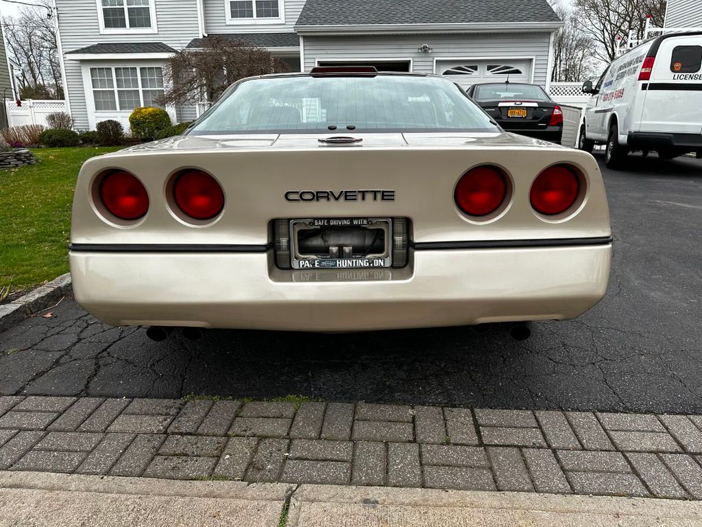 1987 Chevrolet Corvette Coupe - 21881830 - 6
