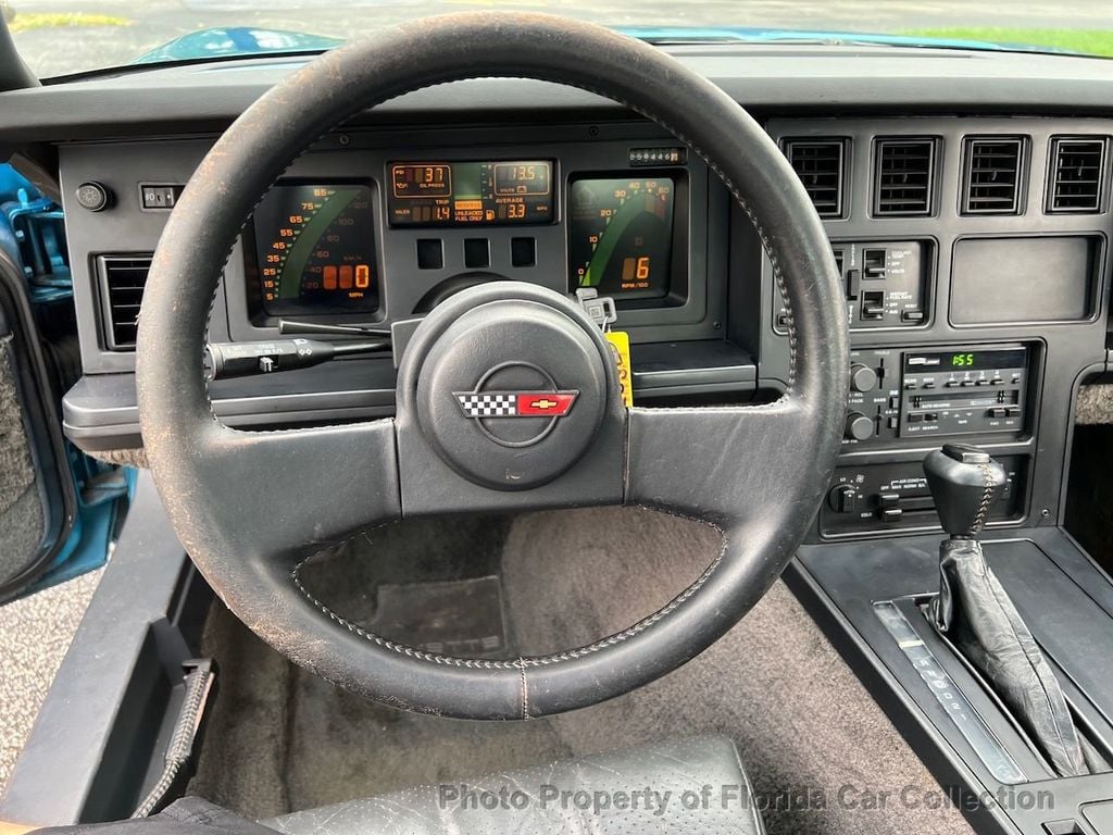 1987 Chevrolet Corvette Coupe Targa Automatic - 22246625 - 54