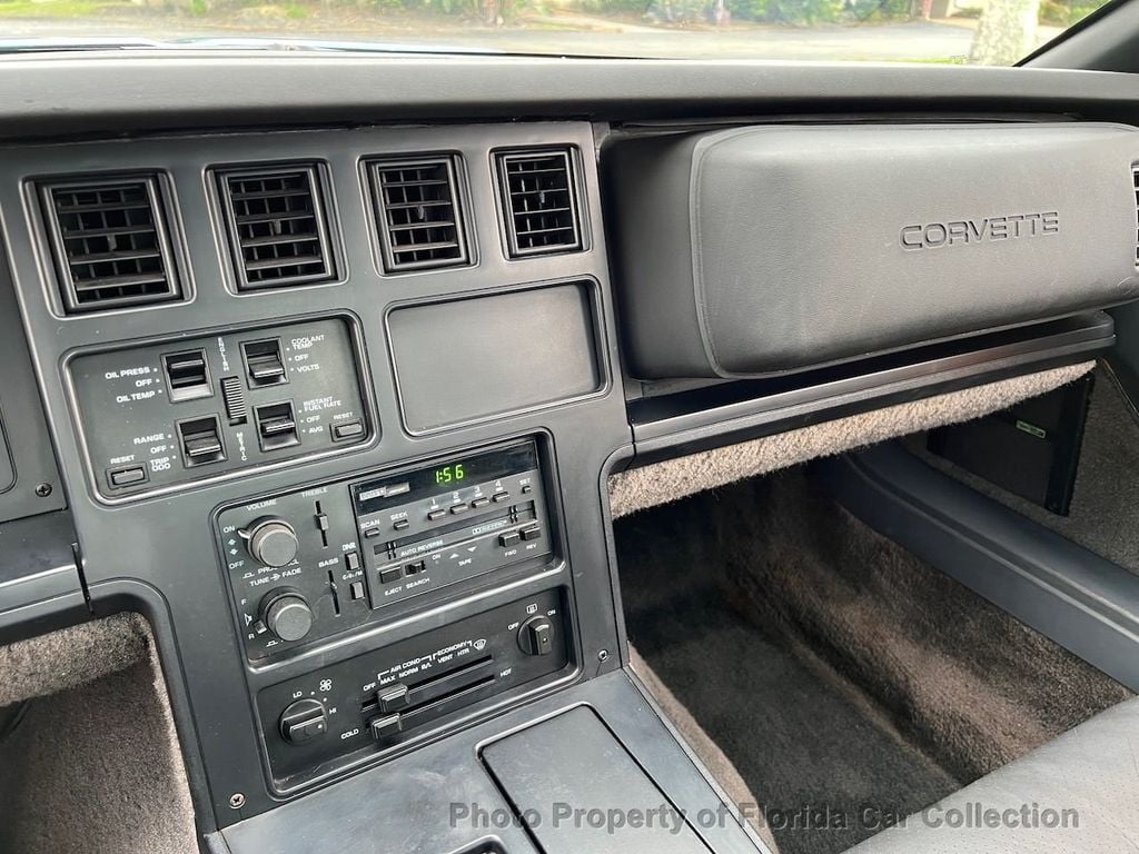 1987 Chevrolet Corvette Coupe Targa Automatic - 22246625 - 62