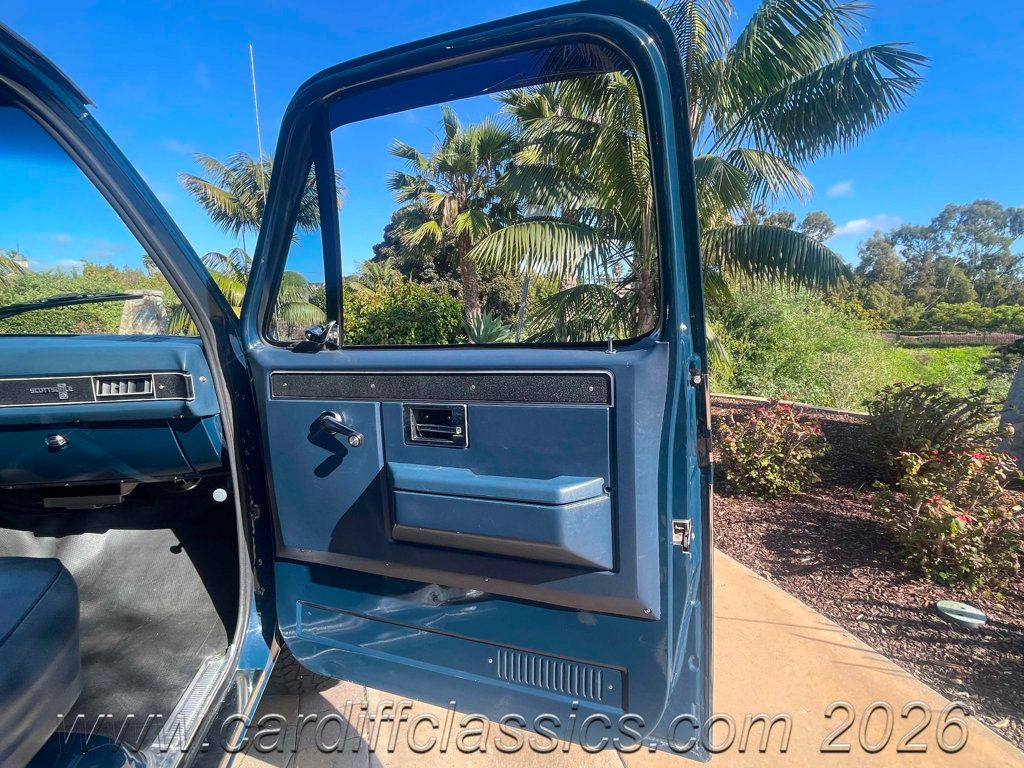 1987 Chevrolet Scottsdale K-30 4X4  - 22985226 - 28