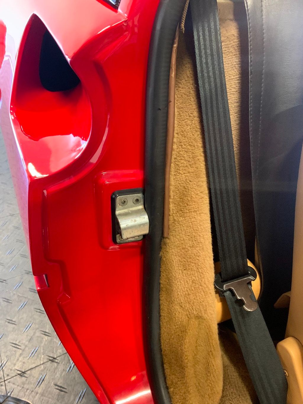 1987 Ferrari 328 1987 Ferrari 328 GTS  Red/Tan - 20459578 - 42