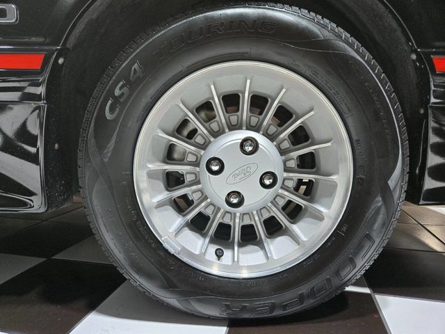 1987 Ford Mustang GT 2dr Convertible - 22907590 - 28