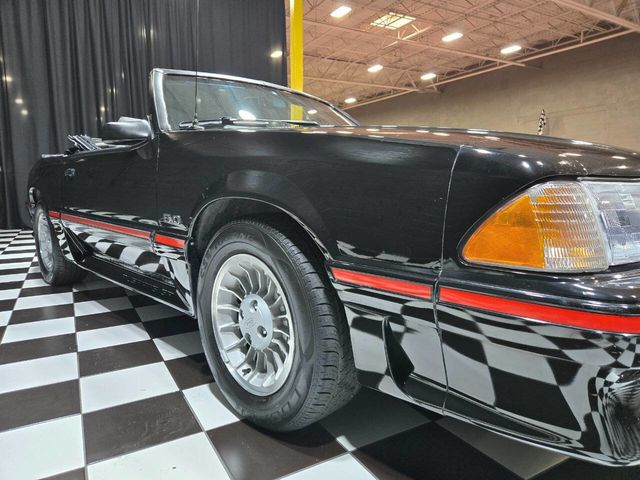 1987 Ford Mustang GT 2dr Convertible - 22907590 - 32