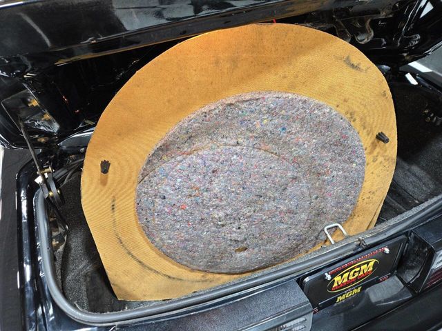 1987 Ford Mustang GT 2dr Convertible - 22907590 - 49