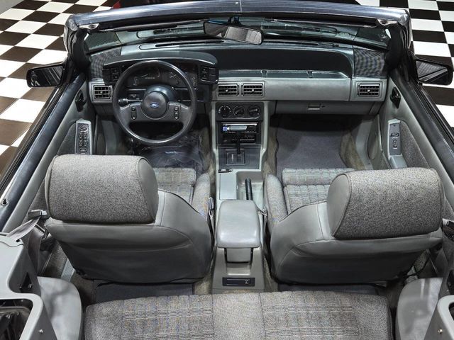 1987 Ford Mustang GT 2dr Convertible - 22907590 - 63